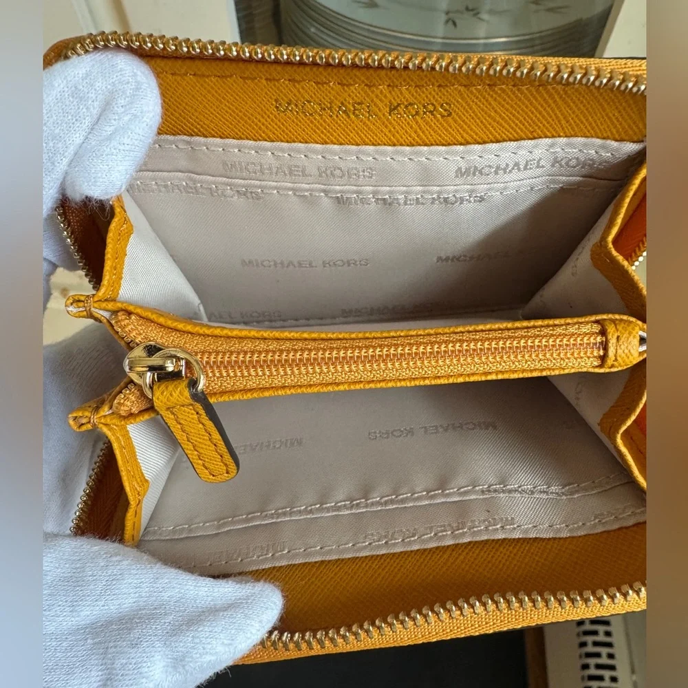 Set of 2 Michael Kors Brooklyn Pebbled Leather Satchel with Coin Purse - Picture 14 of 14